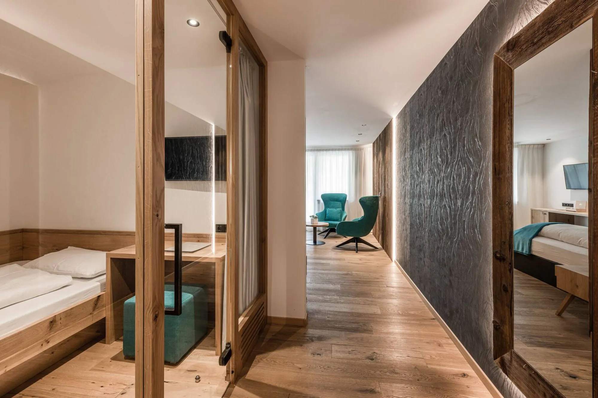 Glacier Suite