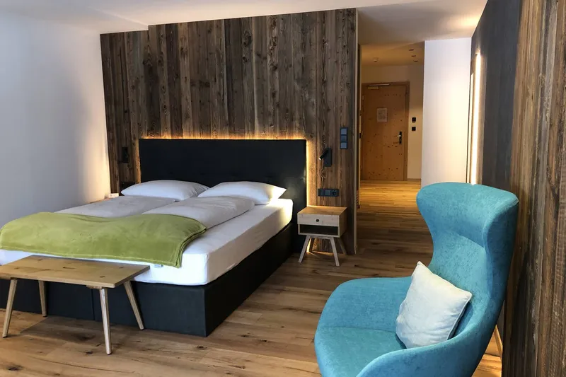 Glacier Suite